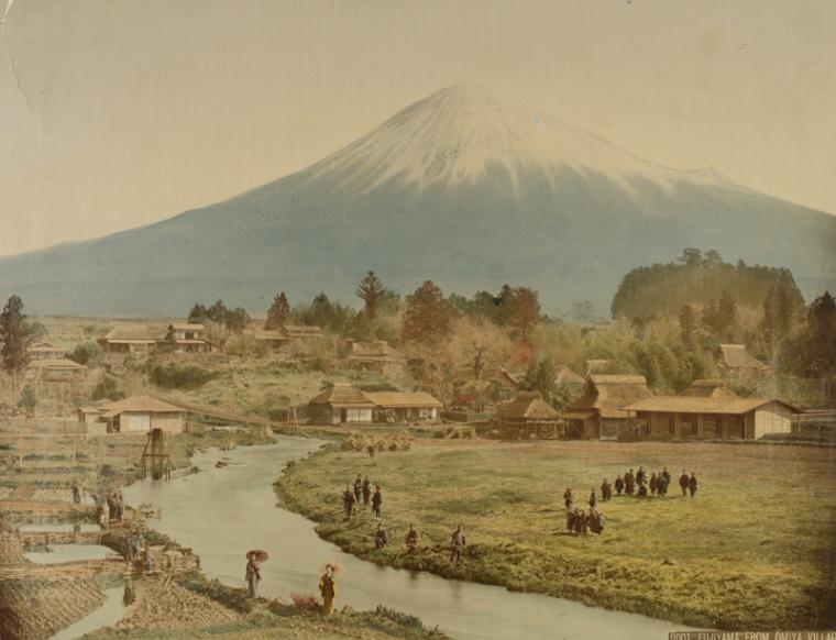 2001_FUJIYAMA_FROM_OMIYA_VILLAGE